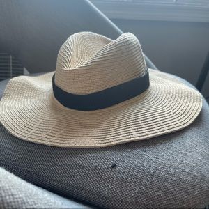 Madewell Packable Mesa Straw Hat